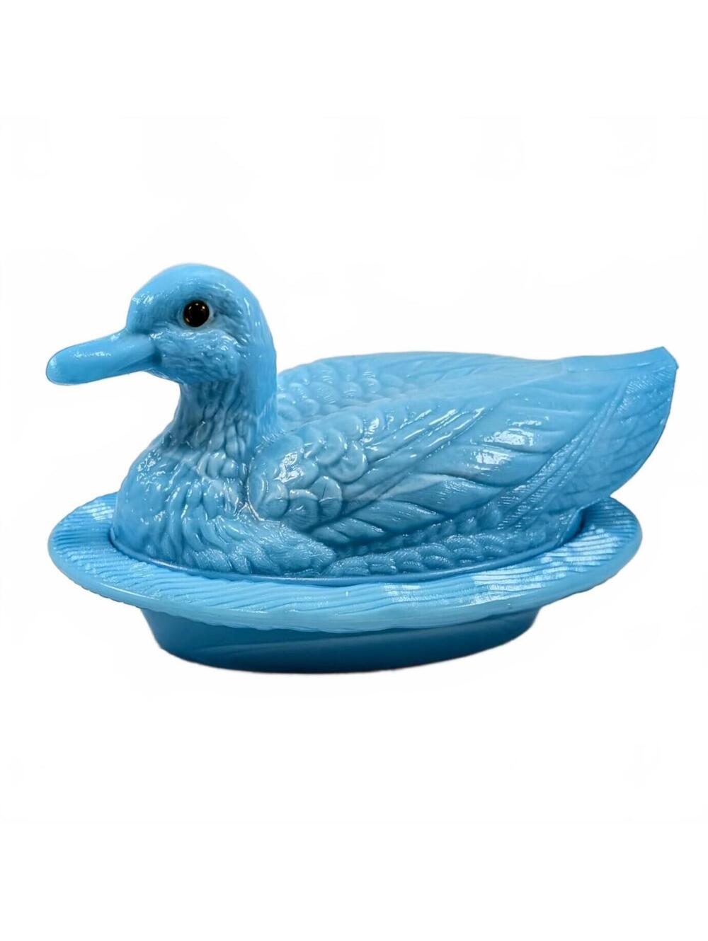 Vtg Westmoreland Blue Slag Milk Glass Duck on Nest, Glass Eyes, Wavy Base 8"